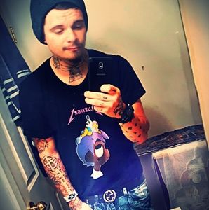 Meet your Posher, Christopher